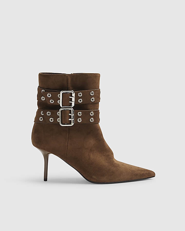 Brown Point Toe Heeled Hardware Boots