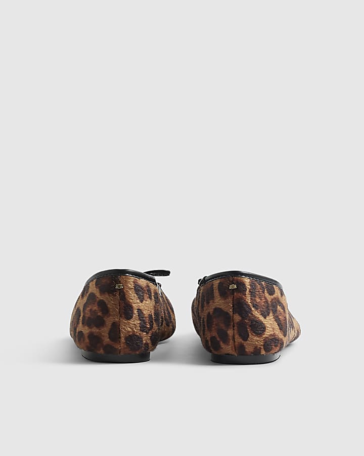 Brown Faux Hair On Leather Leopard Pumps