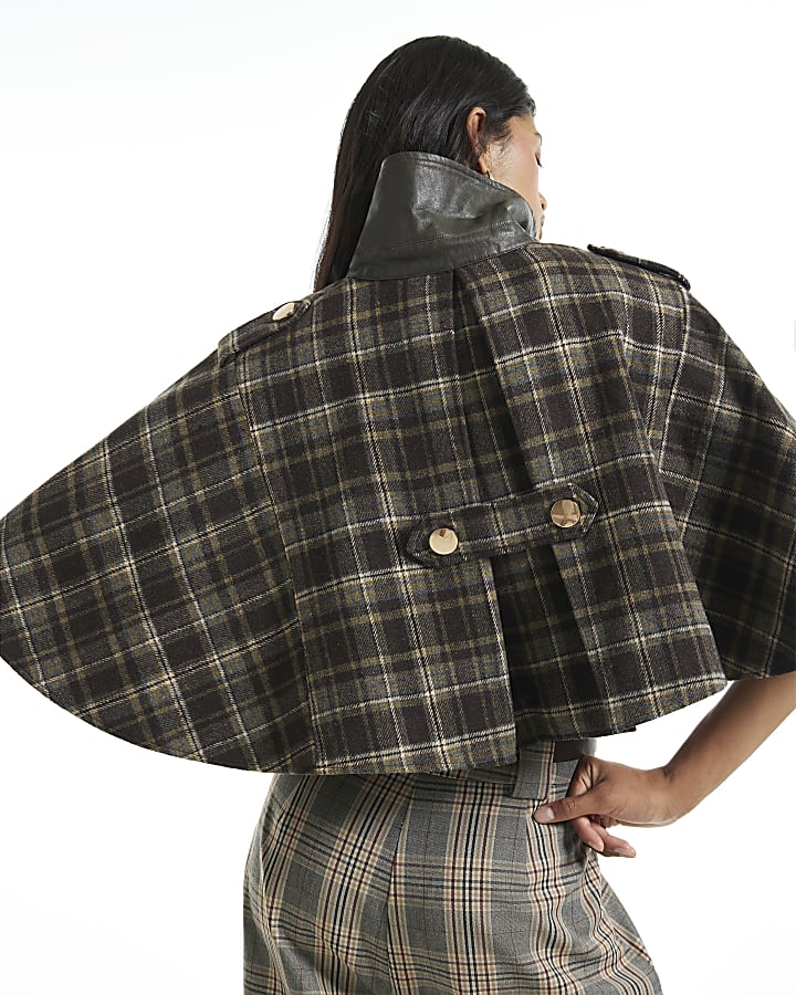 Brown Check Collared Short Cape