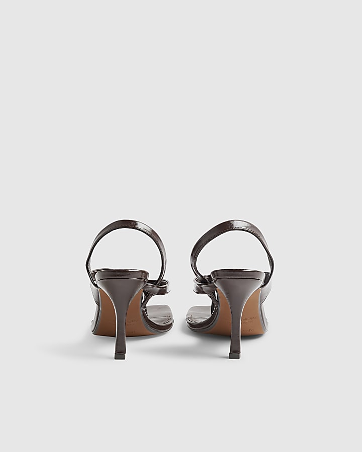 Brown Toe Thong Heeled Sandals