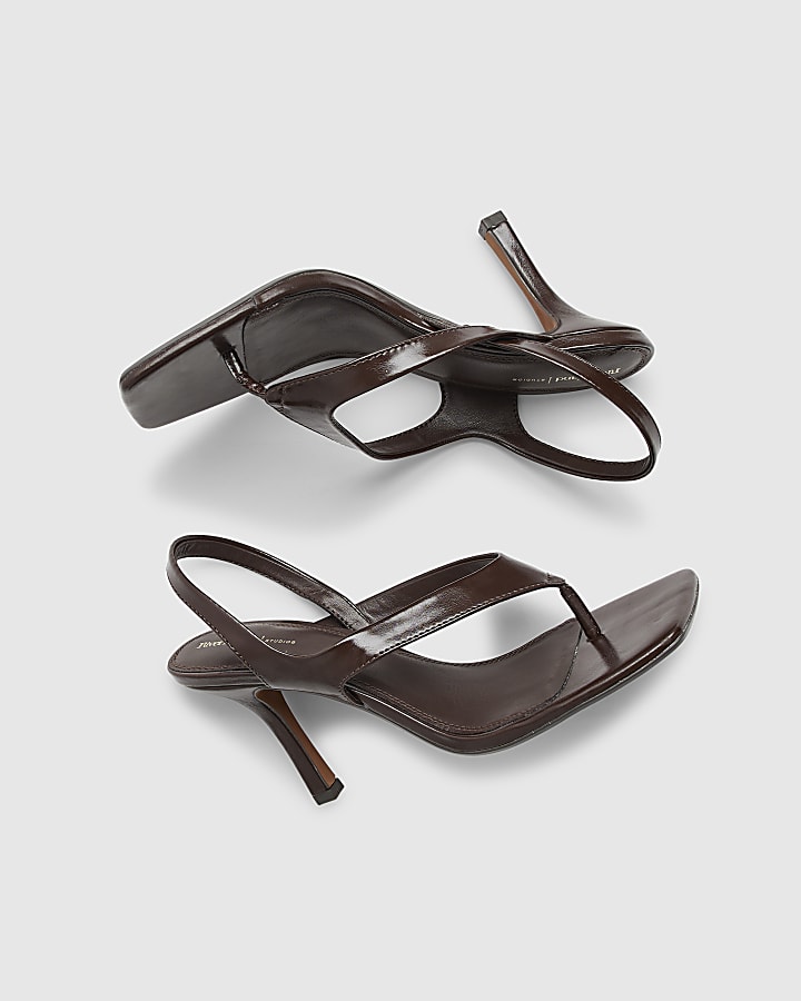 Brown Toe Thong Heeled Sandals