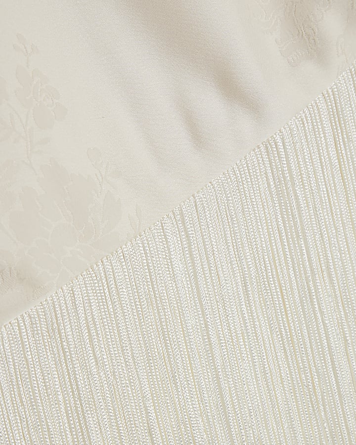 Cream Fringe Jacquard Hip Scarf