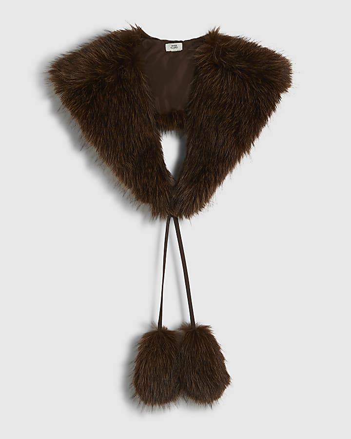 Brown Pom Pom Faux Fur Collar