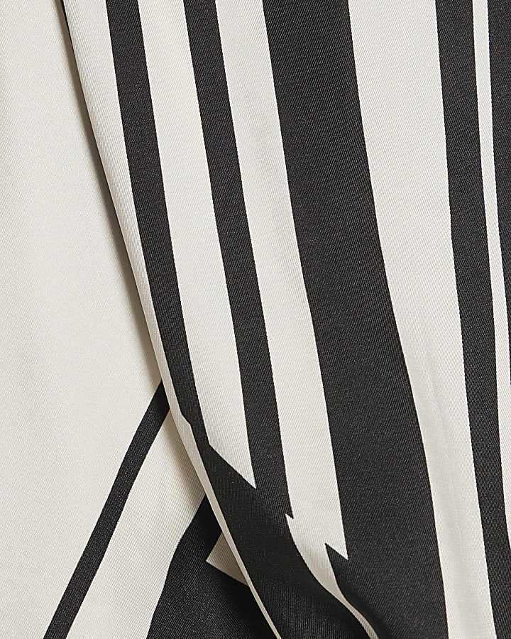 Cream Monochrome Stripe Tuck Hem Blouse