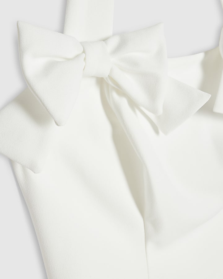 Cream Halter Neck Bow Detail Capri Jumpsuit