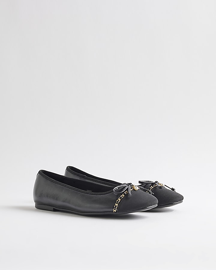 Black Wide Fit Toe Cap Ballet Flats