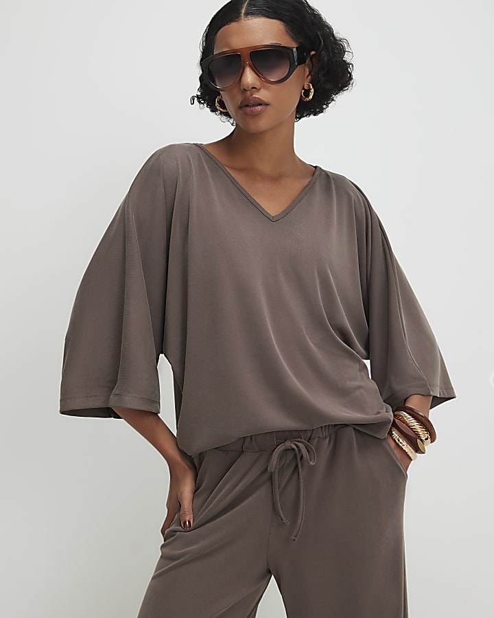 Brown Short Sleeve Batwing Top