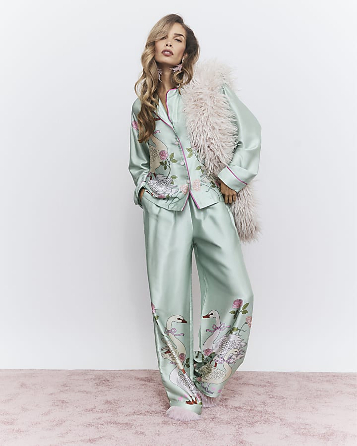 Green Satin Swan Pyjama Set