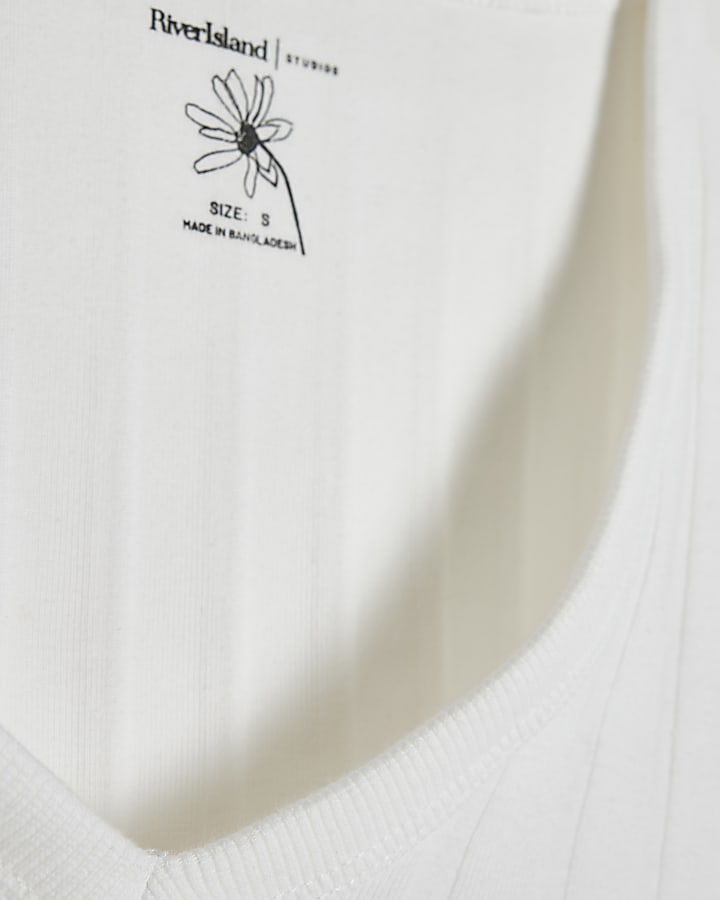 White Long Sleeve Wide Rib V Neck Top