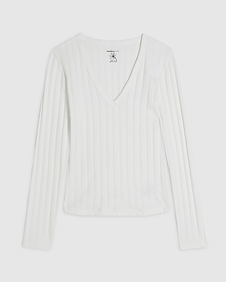 White Long Sleeve Wide Rib V Neck Top