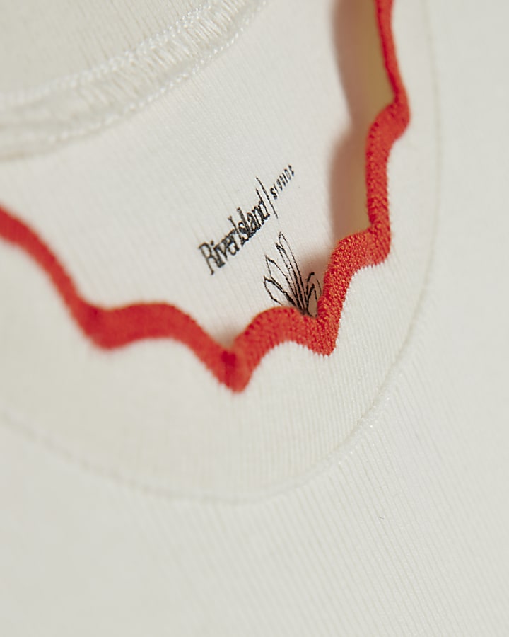 White Cotton Blend Scallop Trim T-Shirt