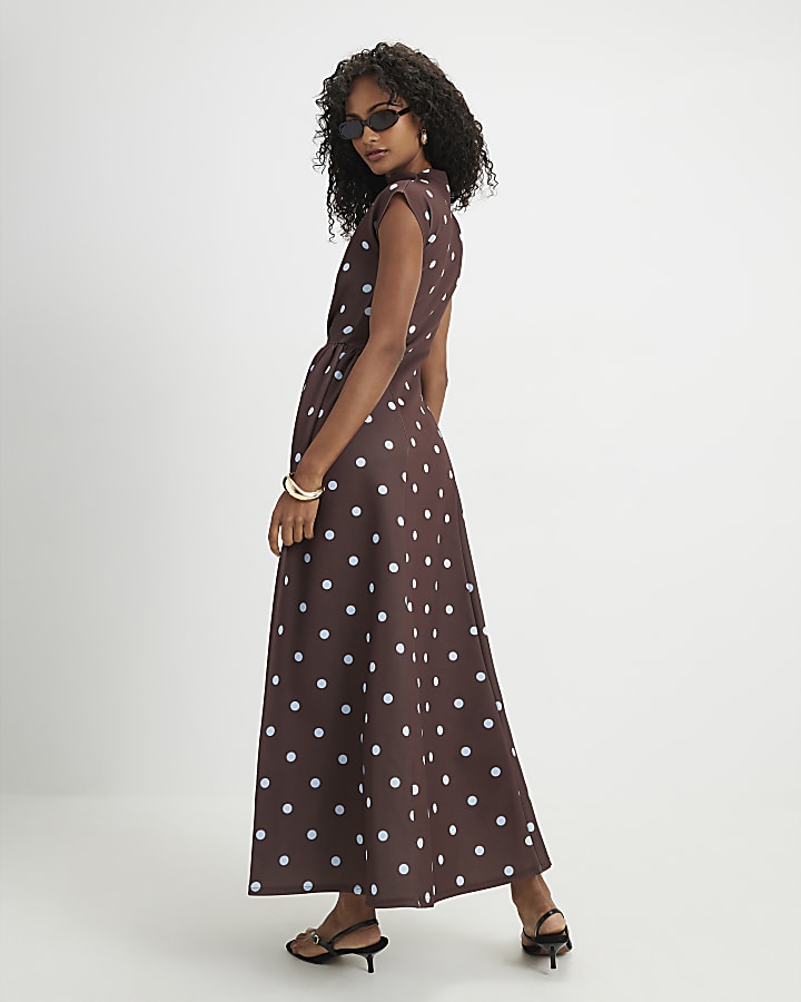 Brown Short Sleeve Spotted Godet Maxi Dress