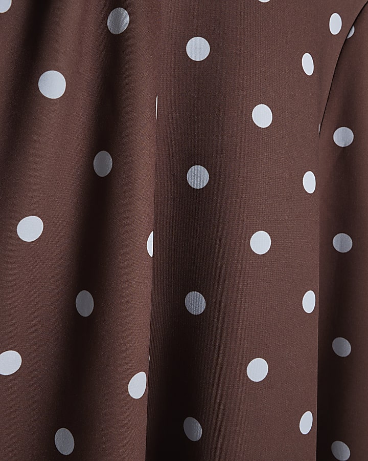 Brown Short Sleeve Spotted Godet Maxi Dress
