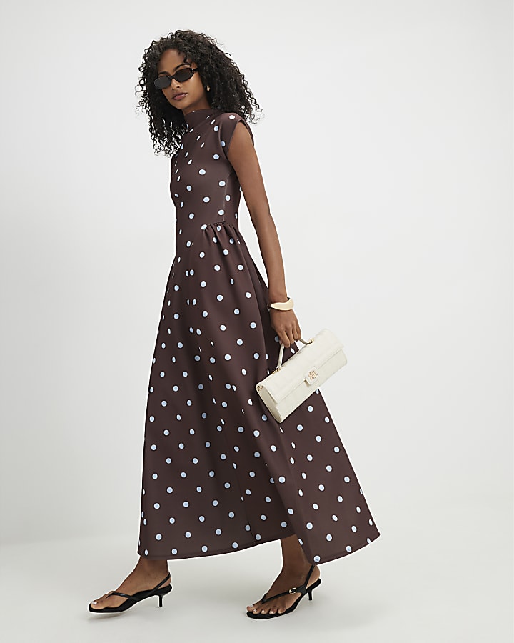 Brown Short Sleeve Spotted Godet Maxi Dress