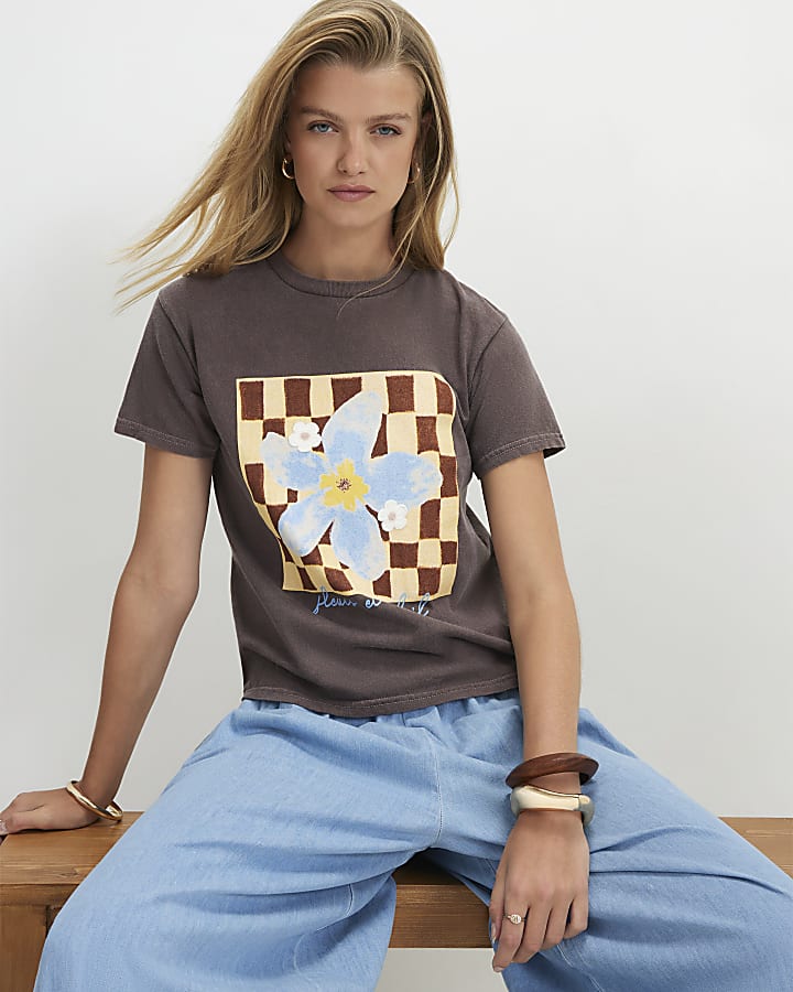 Brown Cotton Checkerboard Flower T-Shirt