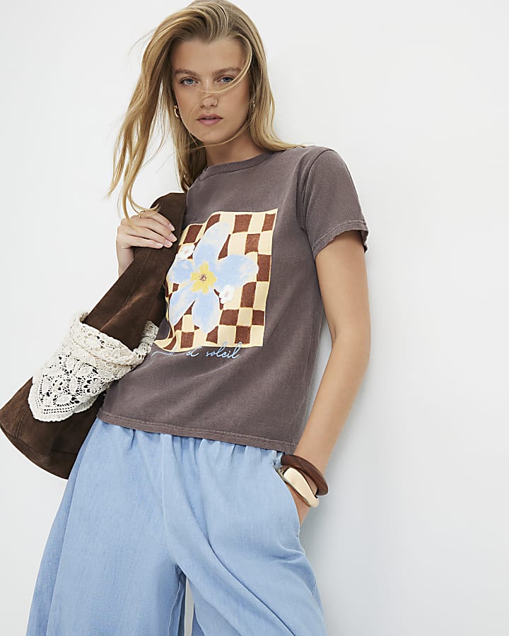 Brown Cotton Checkerboard Flower T-Shirt