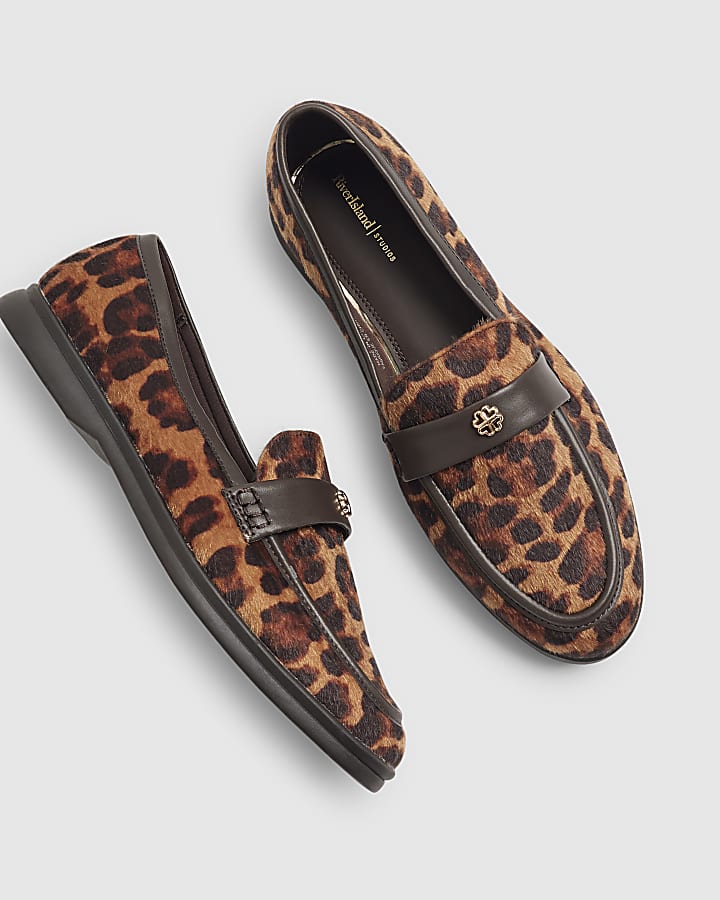 Brown Leopard Faux Hair Decal Loafers