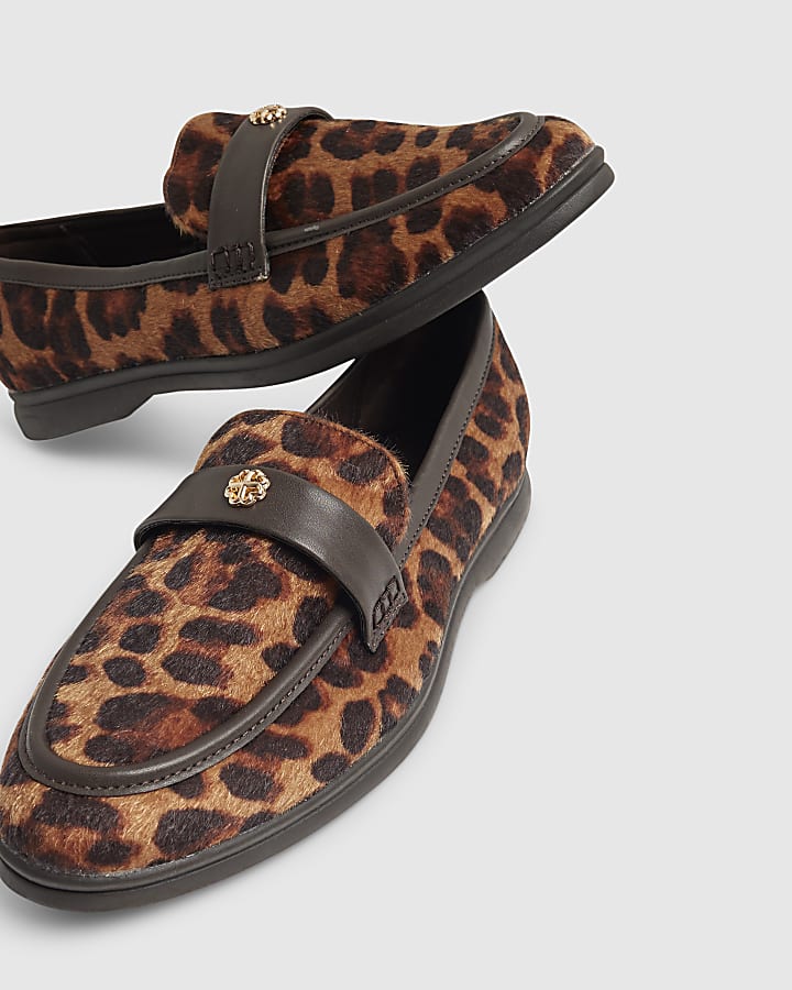 Brown Leopard Faux Hair Decal Loafers