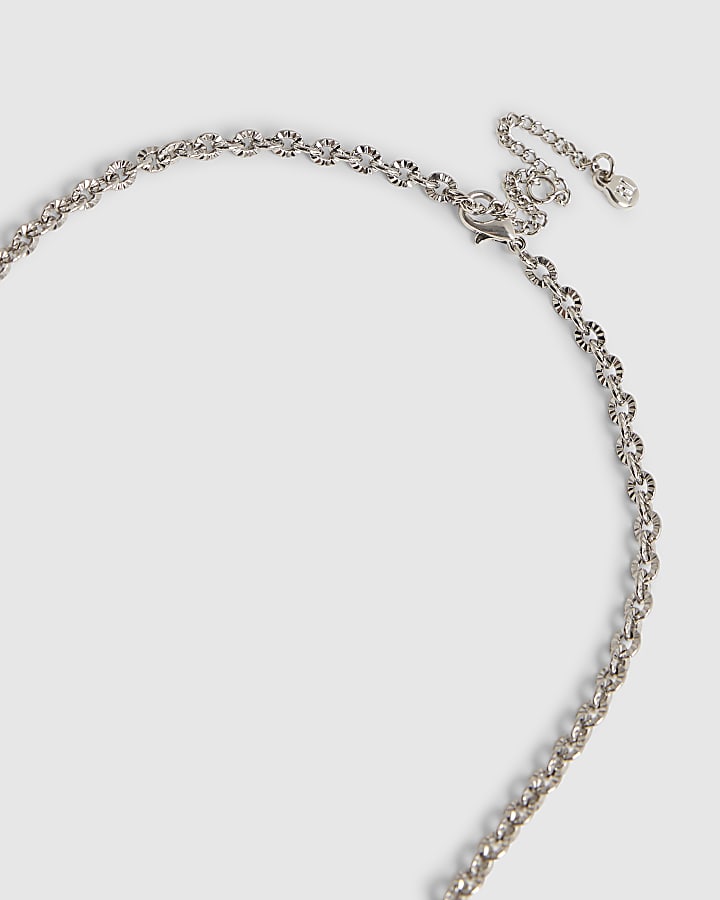 Silver Tassel Pouch Necklace