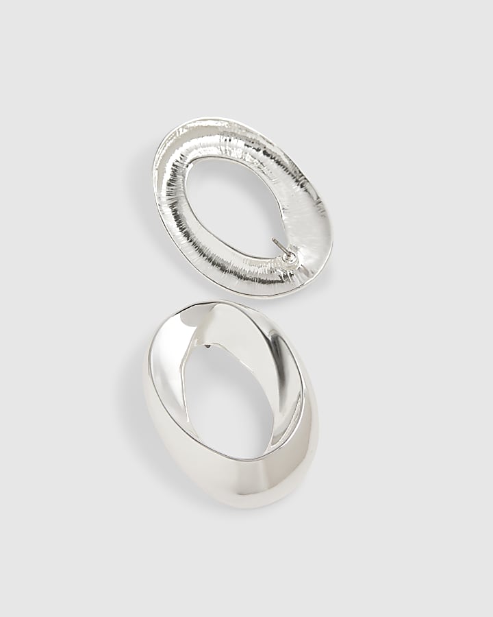 Silver Oval Twisted Stud Earrings