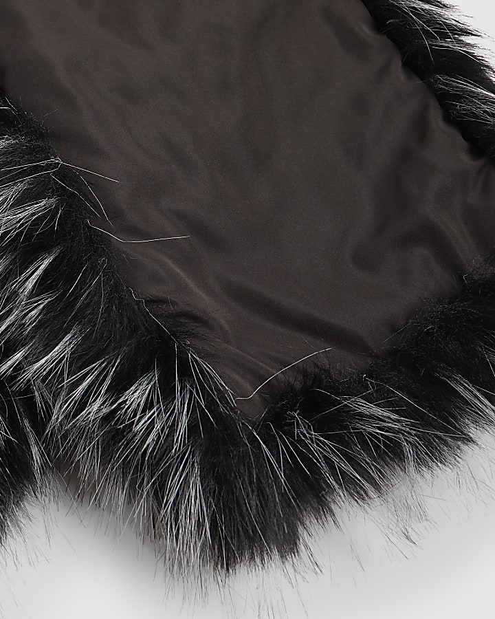 Black Tipped Long Faux Fur Scarf