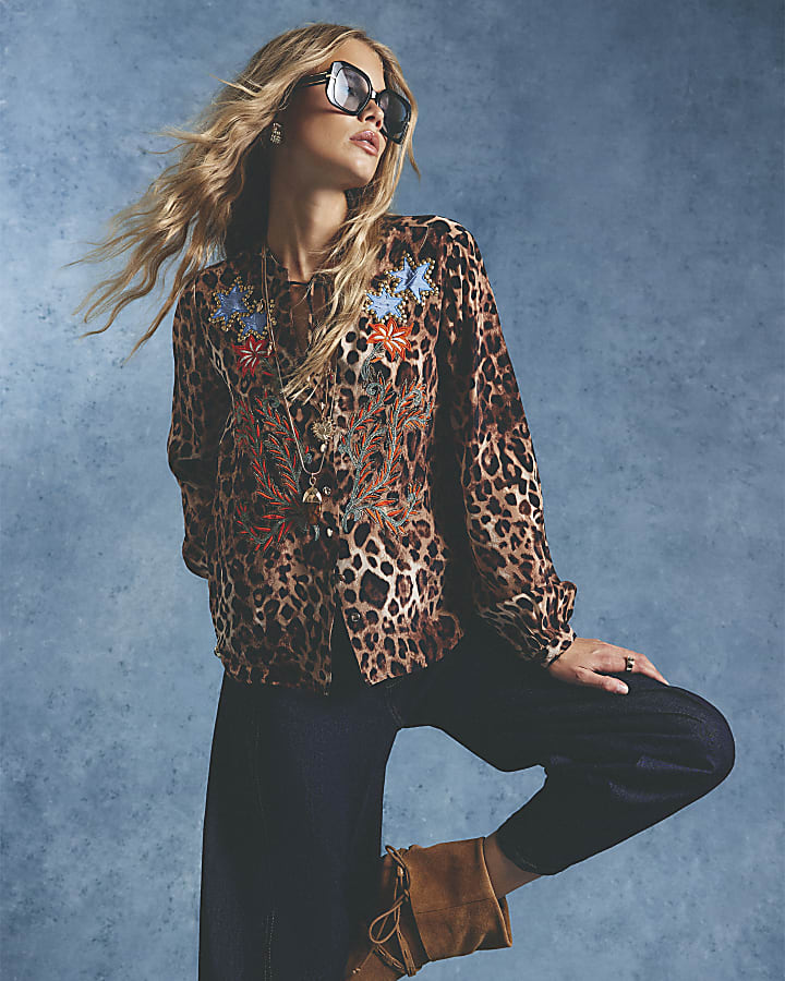 Brown Leopard Star Embroidered Blouse