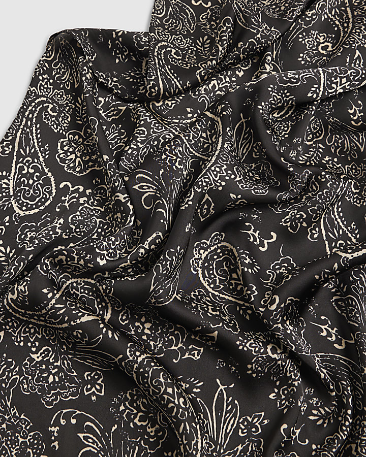 Black Paisley Print Scarf