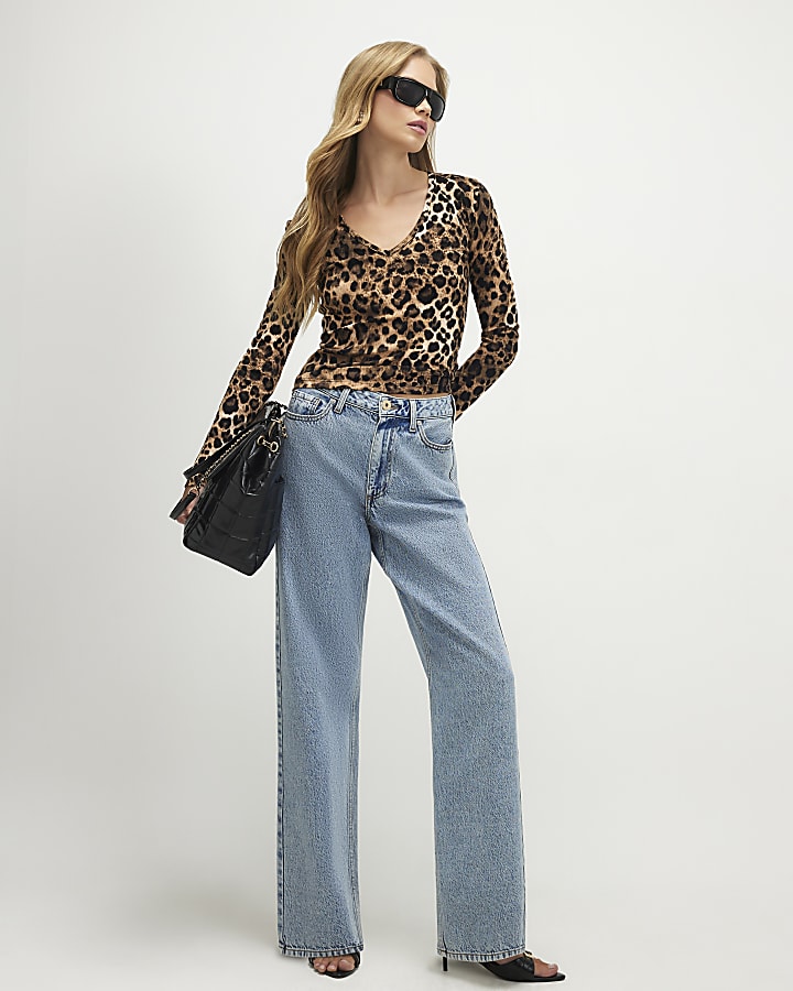 Cream Cotton Blend Leopard Print v neck Top