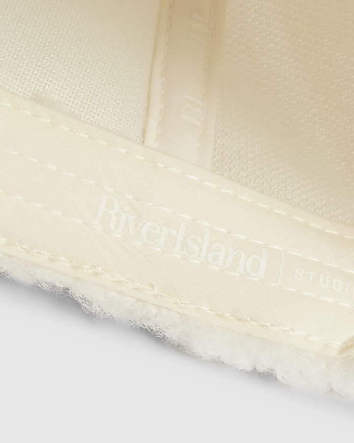 Cream Fluffy Borg Cap