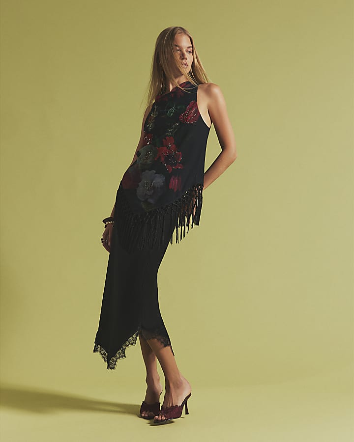 Black Sleeveless Floral Fringed Top