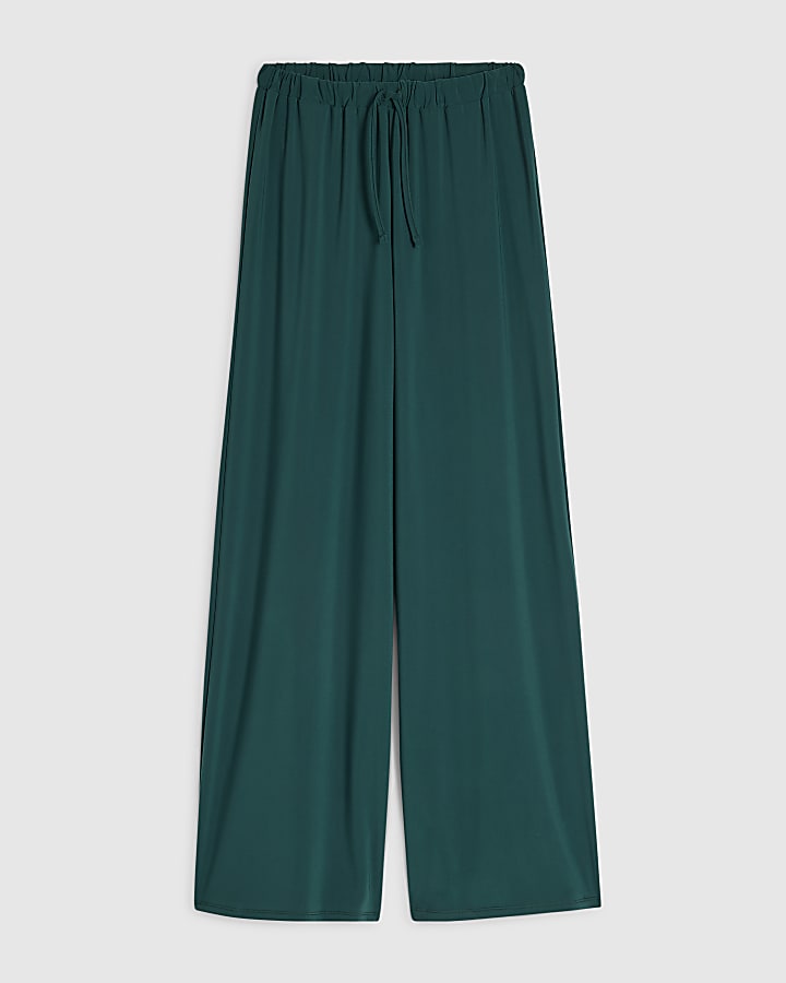 Green Short Sleeve Plunge Neckline Top