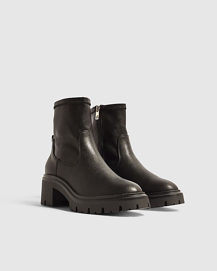 Black Chunky Cleated Chelsea Boots