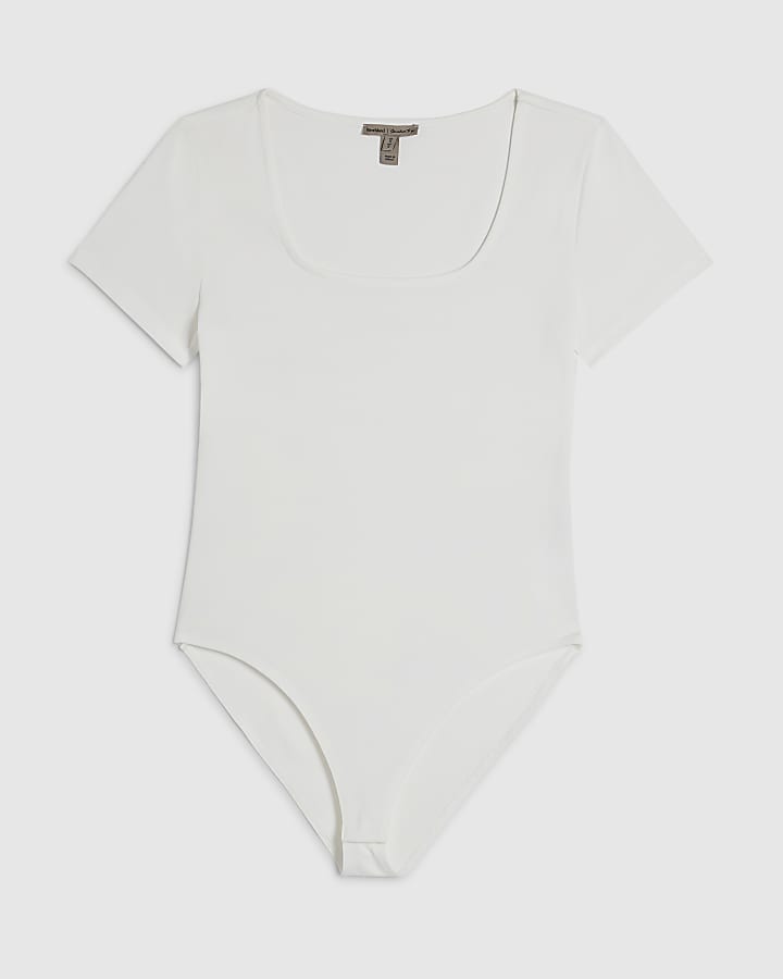 White Short Sleeve Scoop Neck Bodysuit