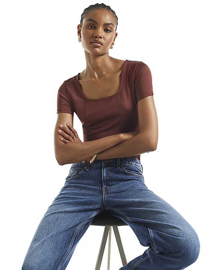 Brown Short Sleeve Scoop Neck Bodysuit
