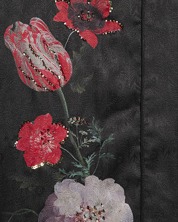 Black Floral Embroidered Fringed Kimono