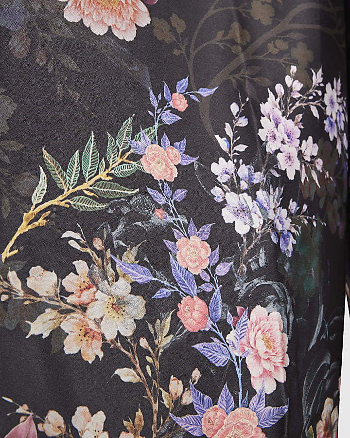 Petite Black Floral Print Wide Leg Trousers