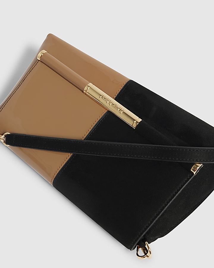 Black Hybrid Bar Front Shoulder Bag