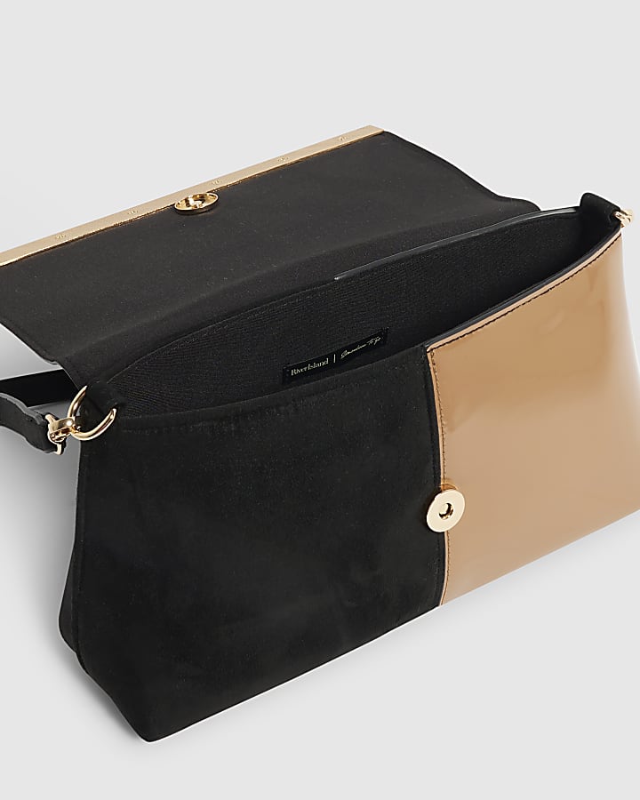Black Hybrid Bar Front Shoulder Bag