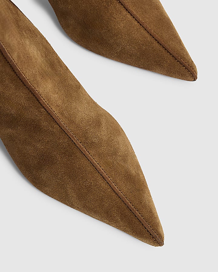 Brown Suede Centre Seam Ankle Boots