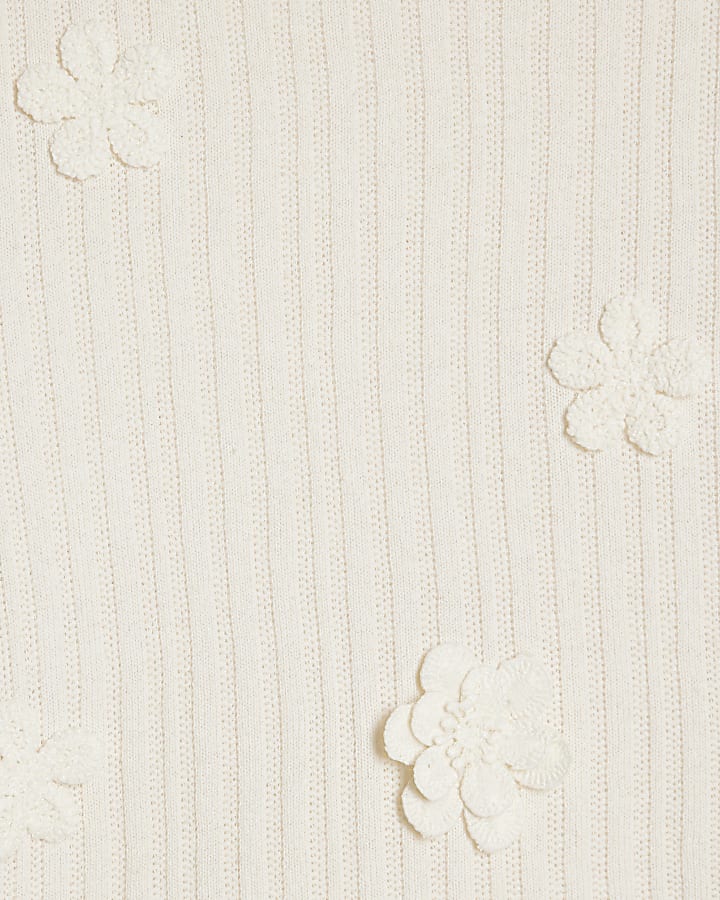 Cream 3D Flower Long Sleeve Top