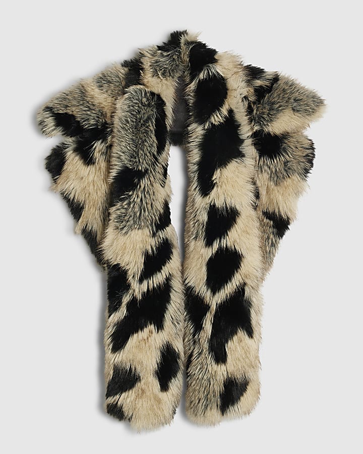 Beige Leopard Faux Fur Long Collar