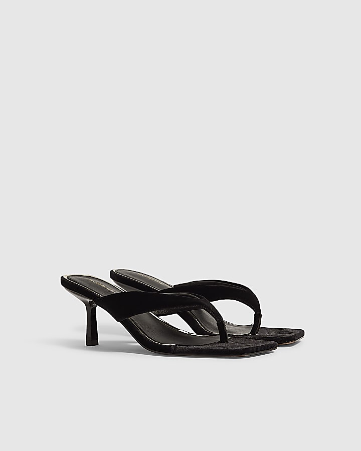 Black Velvet Toe Thong Heeled Sandals