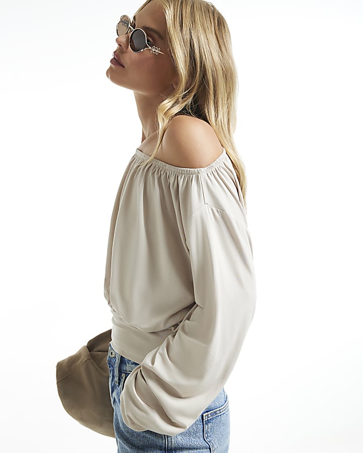Beige Long Sleeve Ruched Neck Top