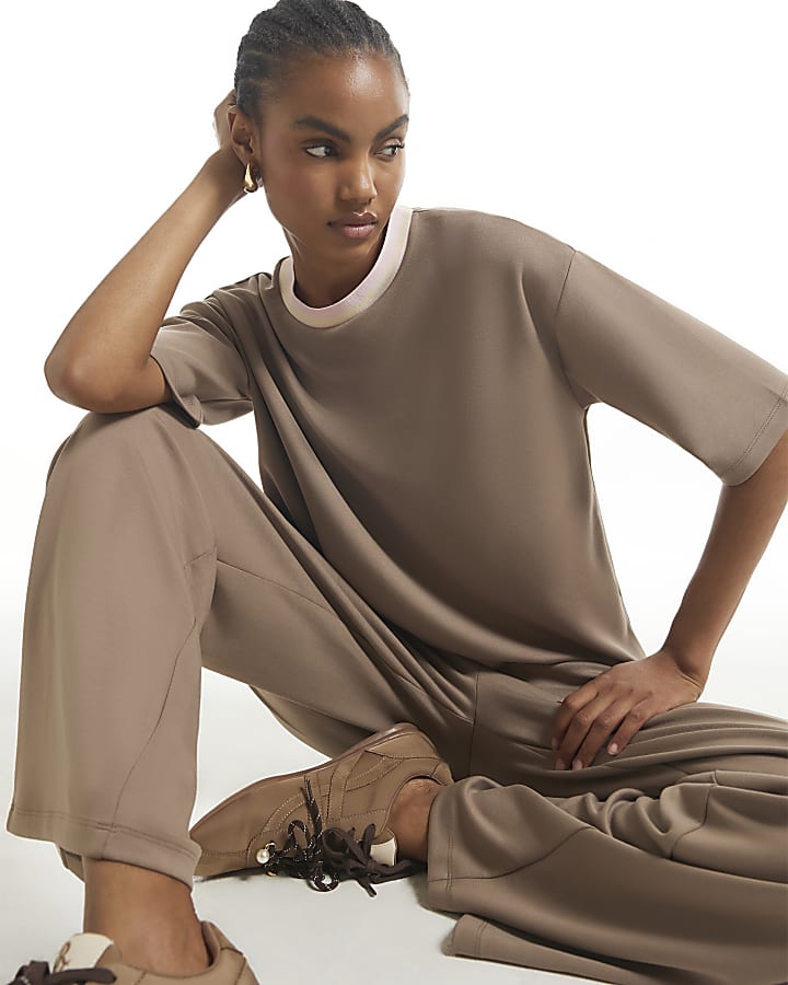 Beige Premium Tipped Boxy T-Shirt