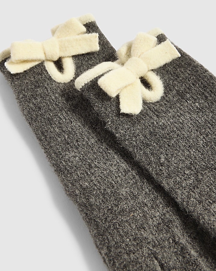 Grey Knitted Gloves