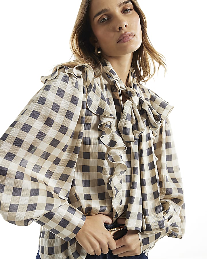 Cream Check Pussybow Long Sleeve Blouse