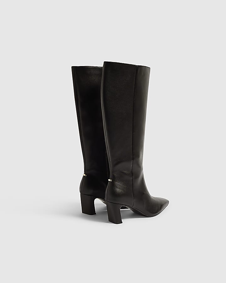 Black Chisel Toe High Leg Boots