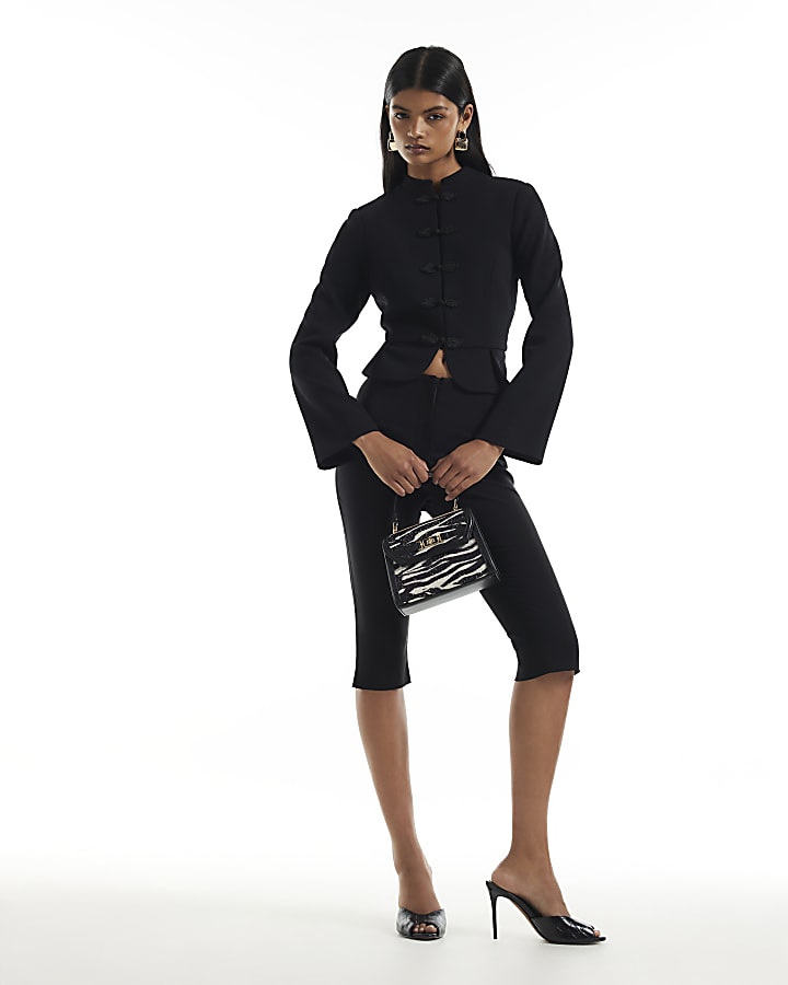 Black Frogger Fastening Blazer Jacket