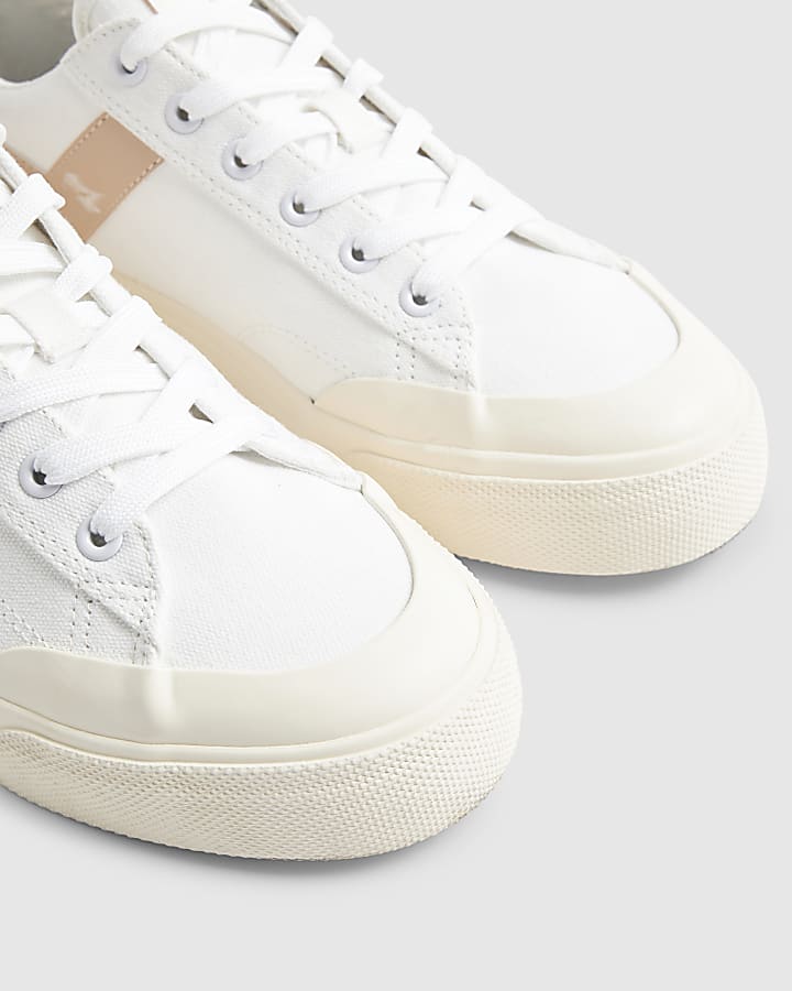 White Pony Slam Dunk Low Trainers
