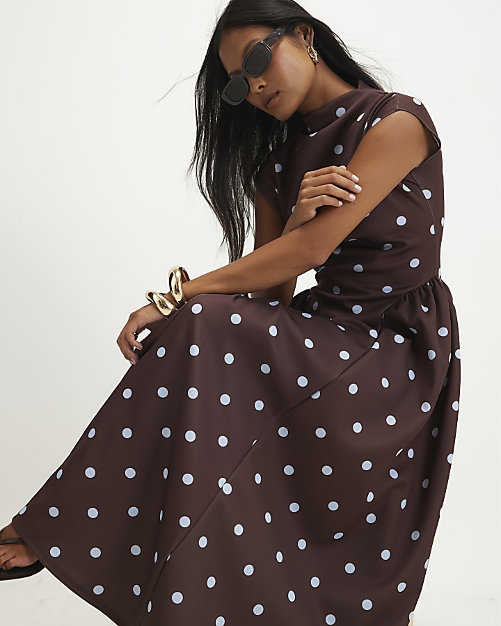Petite Brown Spot Godet Maxi Dress